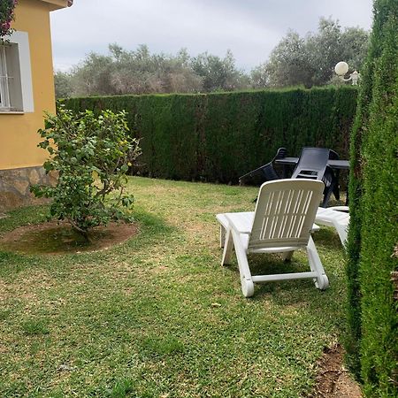 House With Garden At Oliva Nova Golf & Beach Resort Les Deveses Екстериор снимка