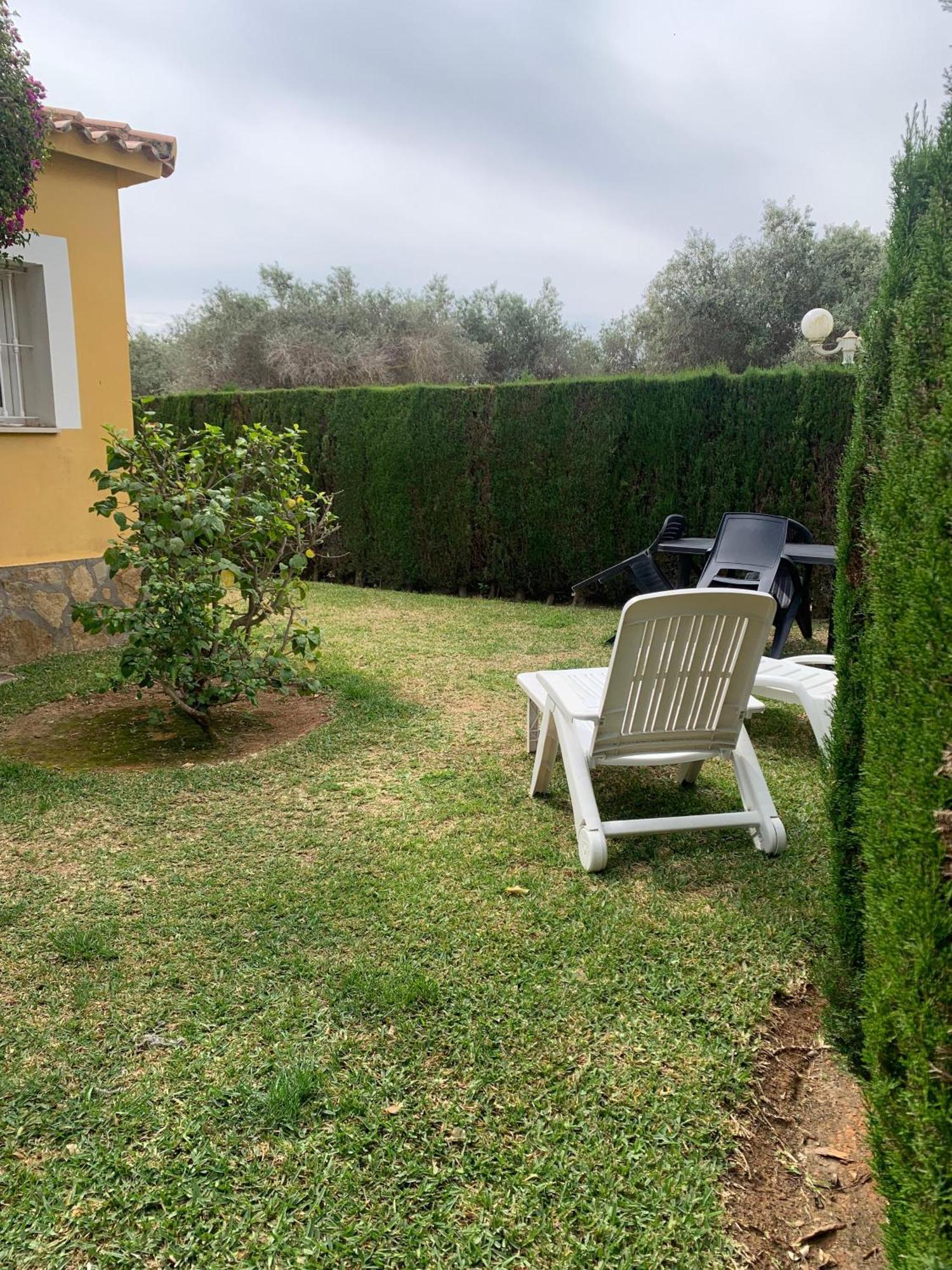 House With Garden At Oliva Nova Golf & Beach Resort Les Deveses Екстериор снимка